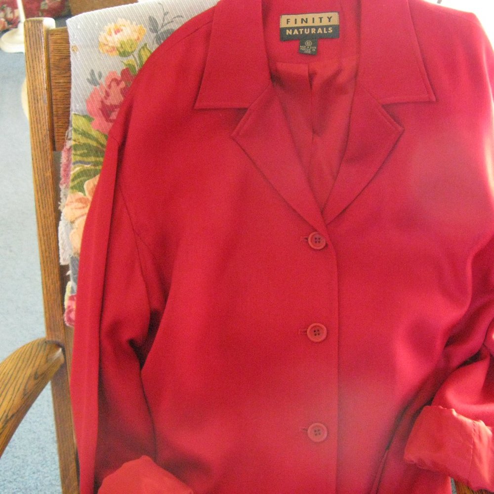 Red Blazer ~~ Crimson Red Silk and Wool Woman's Tunic Blazer Size 10 ~~ 90's
